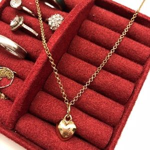 Gold heart necklace